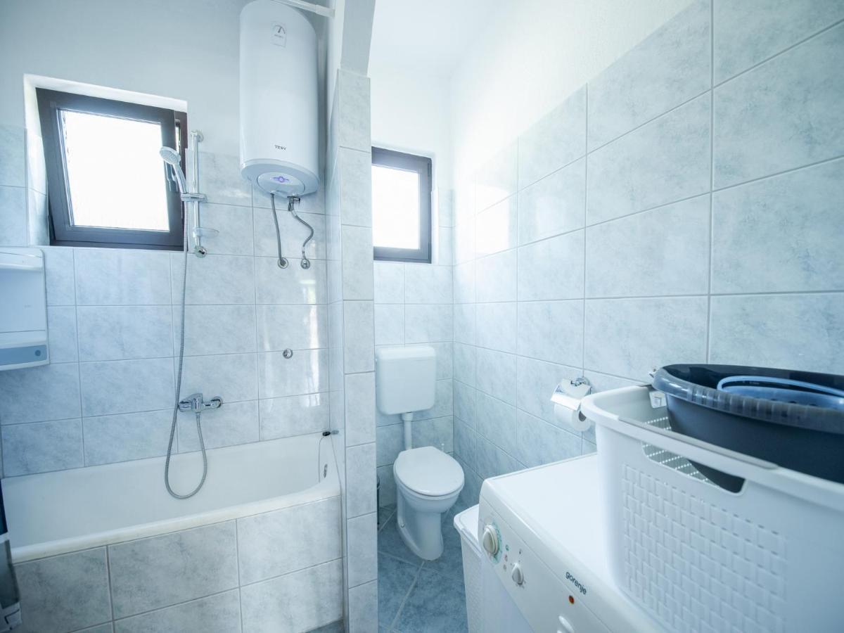 סלינה Apartments Zora מראה חיצוני תמונה