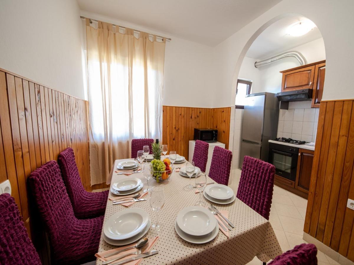 סלינה Apartments Zora מראה חיצוני תמונה