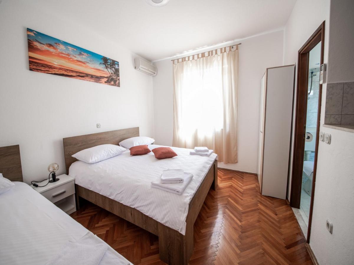 סלינה Apartments Zora מראה חיצוני תמונה