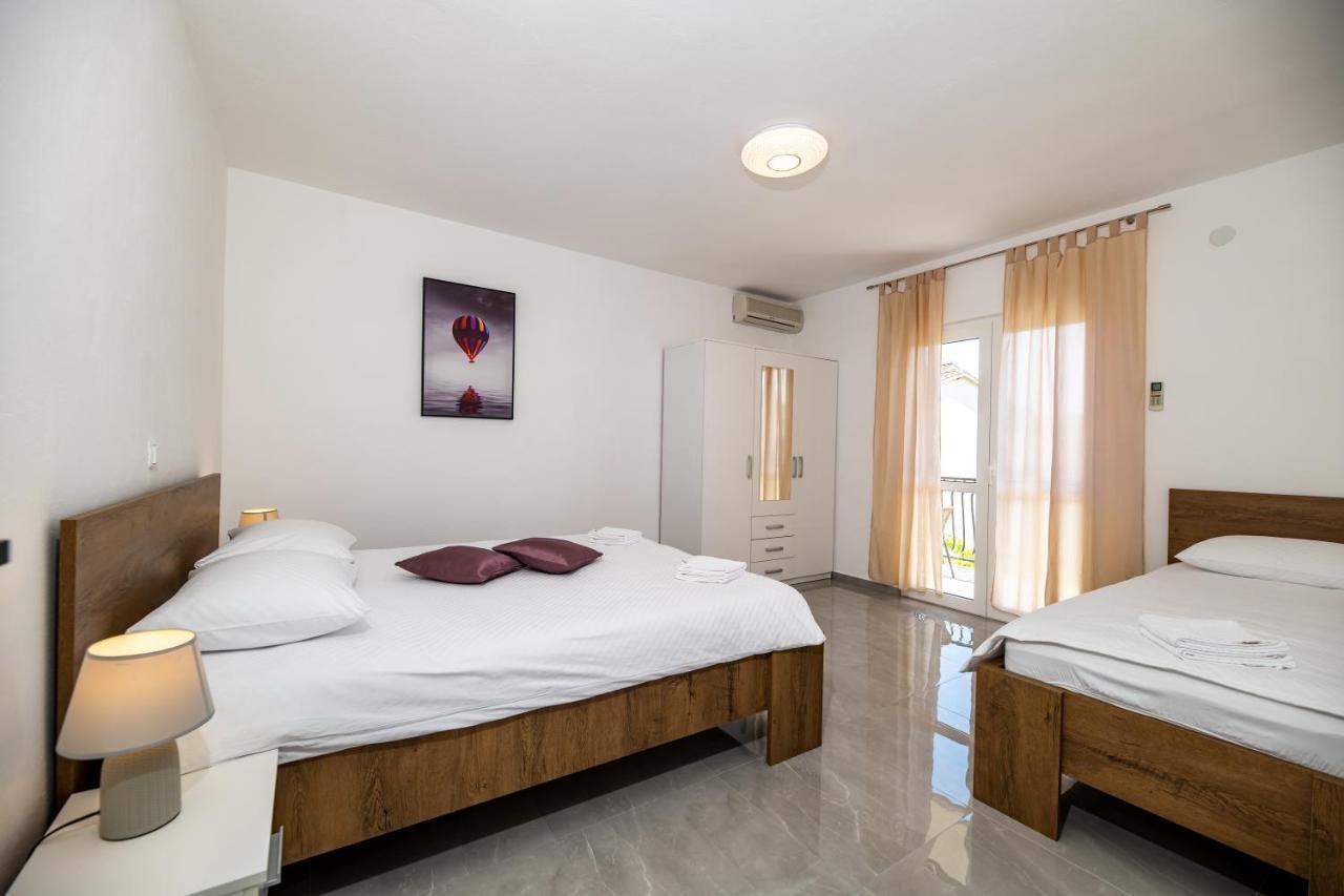 סלינה Apartments Zora מראה חיצוני תמונה